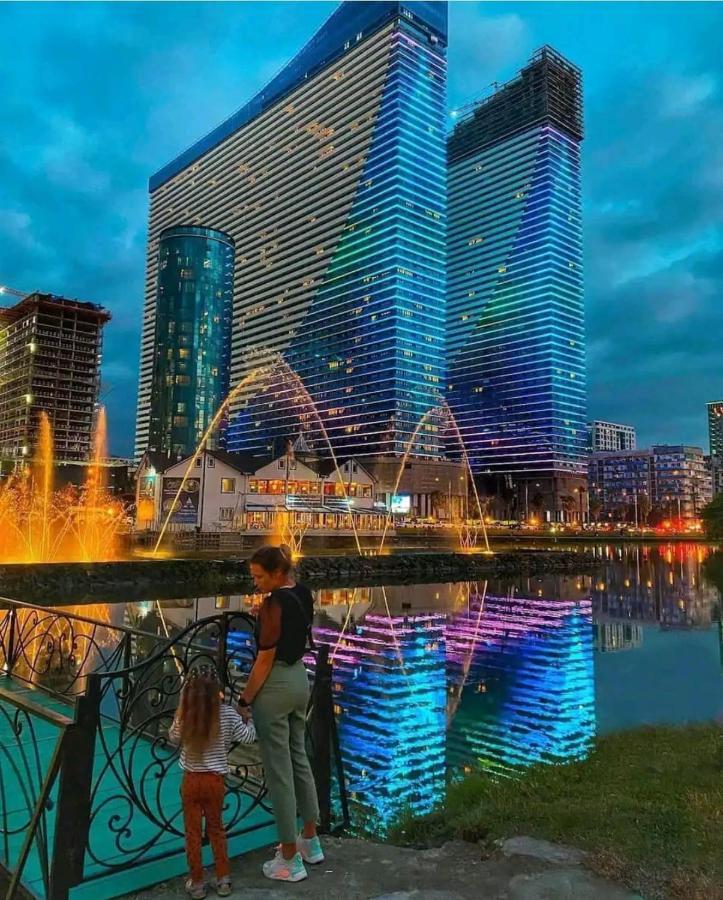 Orbi City Apartment Батуми Екстериор снимка