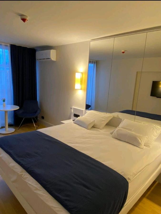 Orbi City Apartment Батуми Екстериор снимка