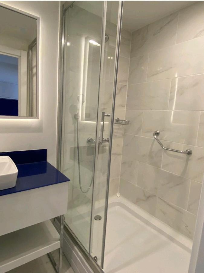 Orbi City Apartment Батуми Екстериор снимка