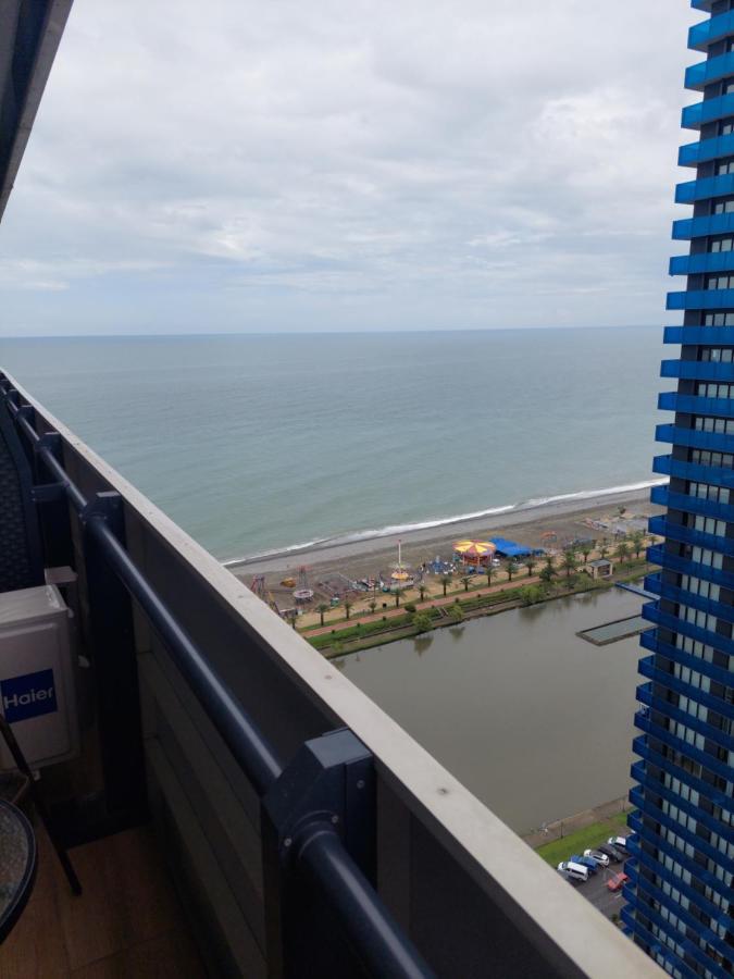 Orbi City Apartment Батуми Екстериор снимка